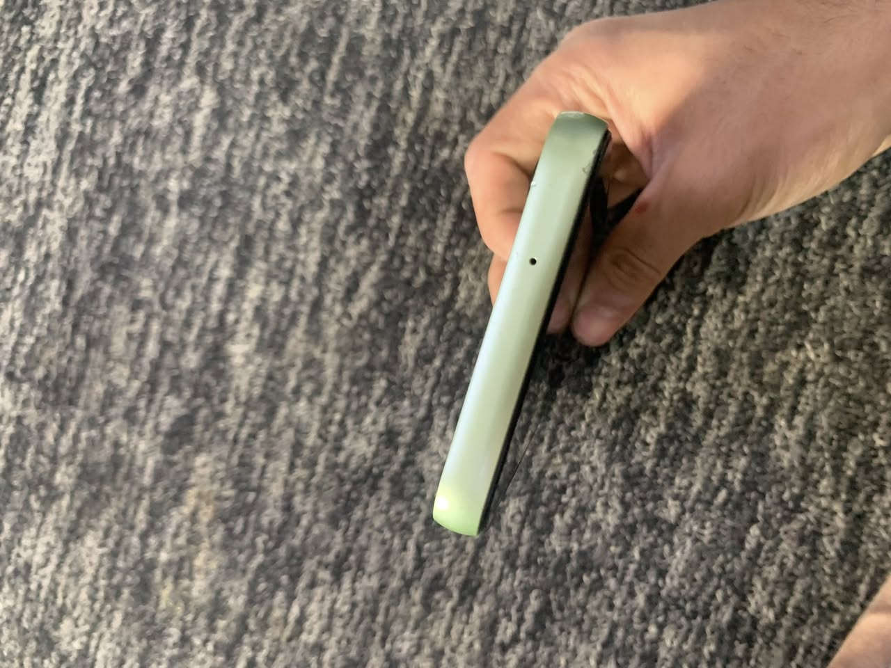 السلام عليكم جهاز سامسونغ A14 نضيف الجهاز بحاله ممتازه لا مفتوح ولا مصلح  اي شي ما مبدل بي  نضيف استعمال مال بيت كلشي مابي ويا الكارتونه مالته مال جهاز هم موجوده السعر رايده ١٠٠ اي استفسار ادخل على الخاص متواجد باي وقت


**إذا كنت صاحب هذا الإعلان وتريد حذفه لأي سبب، رجاءا أرسل رسالة إلى الدعم الفني**