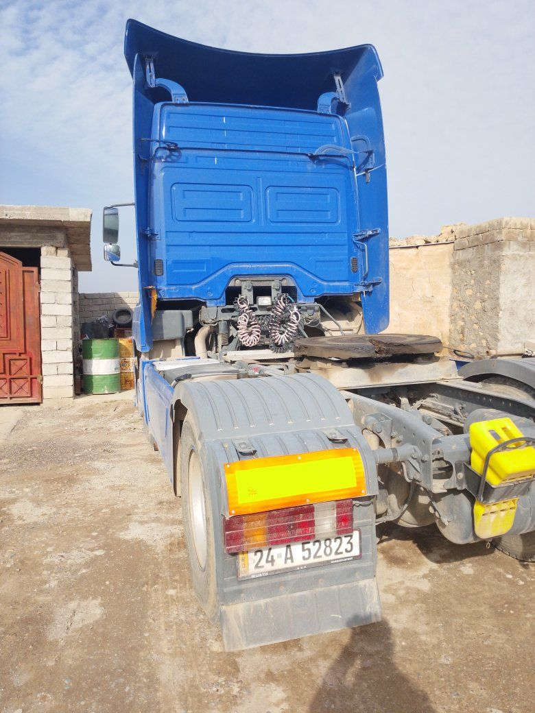 سلام عليكم اكسور راس تريله سنويه بوحد موديل ٢٠٠٦ كير كهرب سياره جاهزه للشغل سعر ٢٢٥ وبيها مجال رقم موبايل ***********
