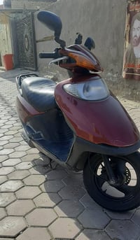 سبيسي ياباني لسعر650. 07725648885واتساب فقط