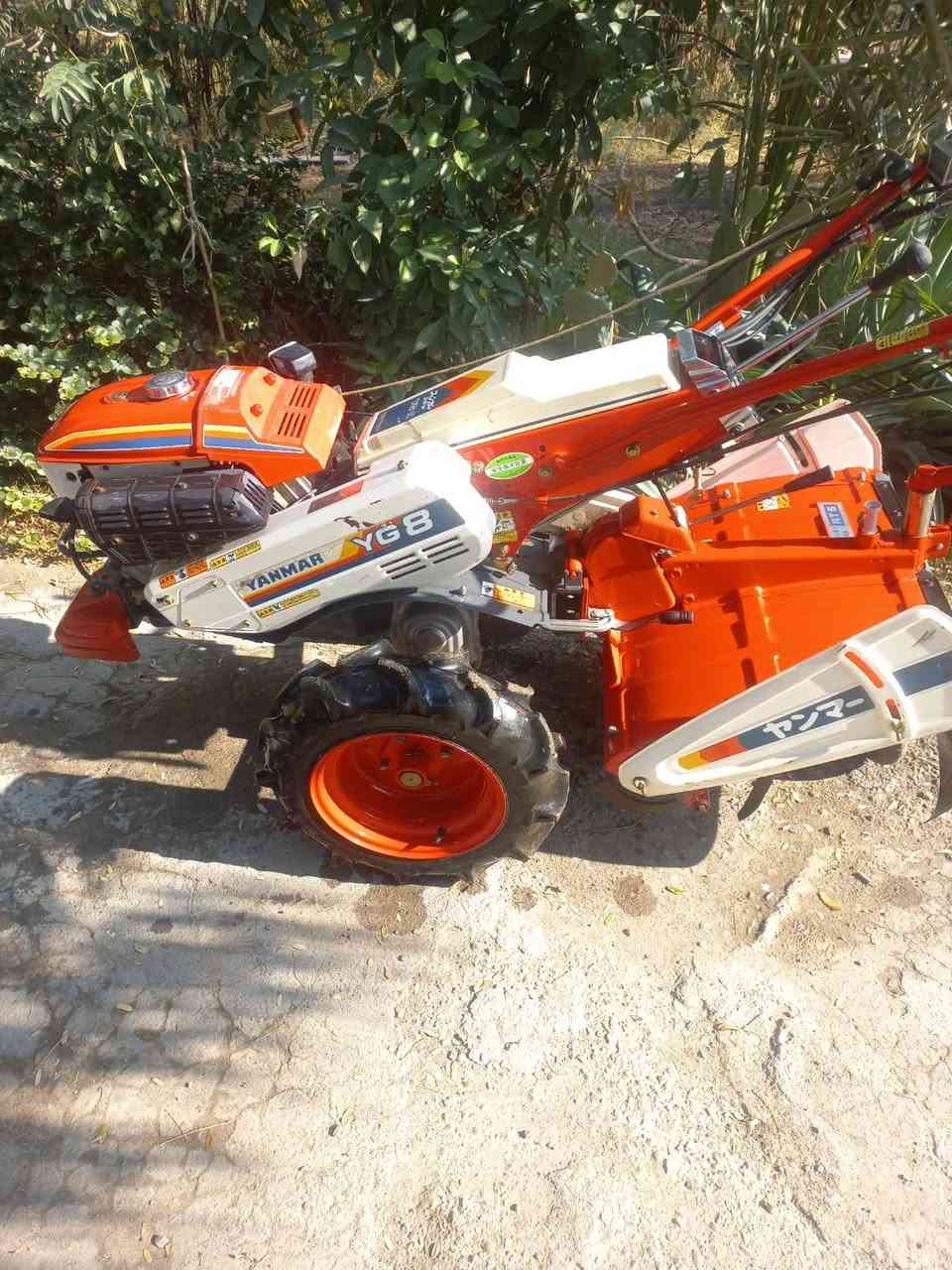 ماكنة ينمار يابانية جديدة  بستم واحد بنزين حجم كبيرة مع رباشة مكان بغداد شعب ***********
