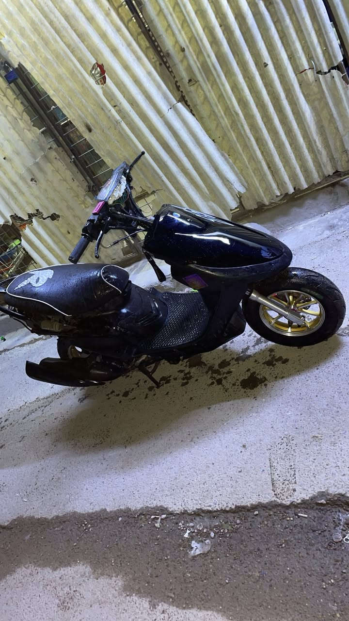 سلام عليكم حبايبي ماكس عدله بوشه ٥٥ دراجه شوفت عينكم نضافه وشلعه ومعدل وبيه غراض مرتبه مكان بغداد حي الجهاد رقمي *********** سعر ٥٥٠
