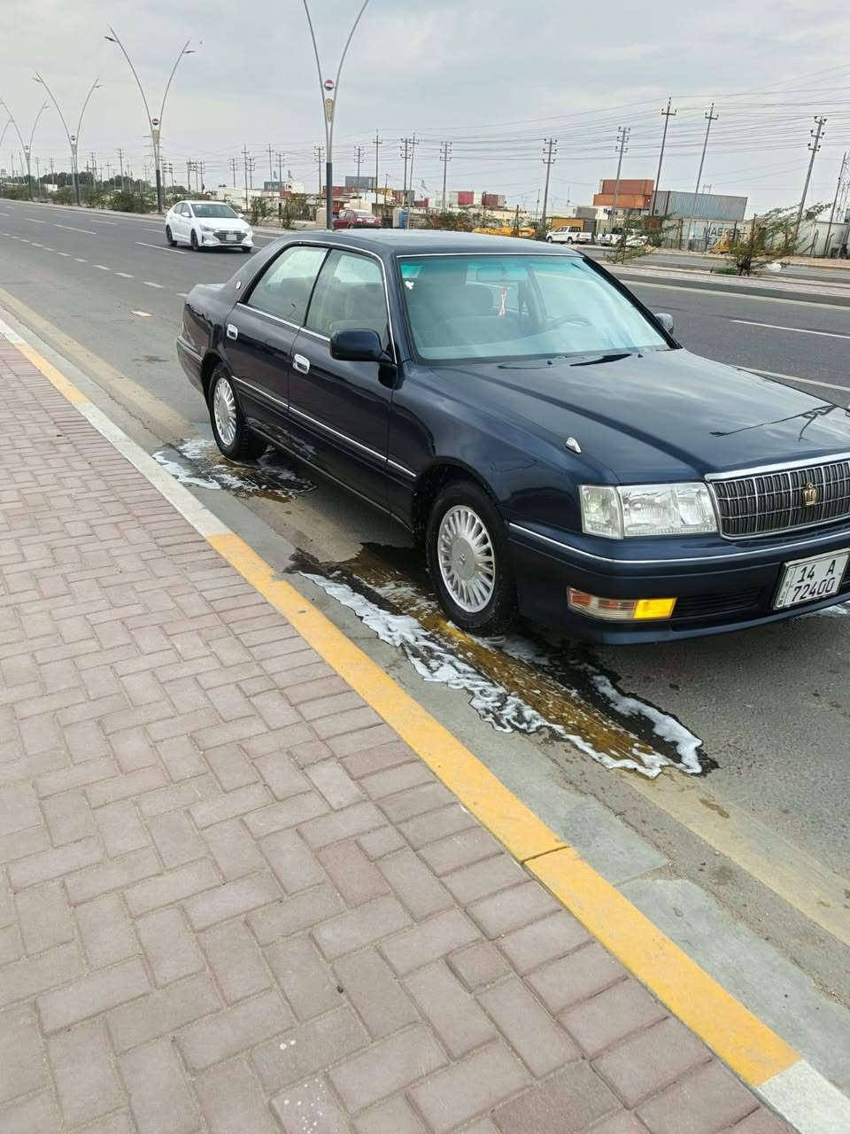 سلام عليكم راس ثور موديل 1996 مكفوله من الكصه ونغل الجثه والضربه العيب الشرعي بيه صبغ مكانات مكينه وكير جدد حداديه 100 با 100 تخم تاير جديد ويل كب جديد تبريد ثلج 🥶🥶 غرفه جديده رقم بصره انكليزي سنويه لغايه 2028 تحويل ثاني يوم السعر 100 بيه مجال الاتصال على الرقم *********** العنوان البصره
