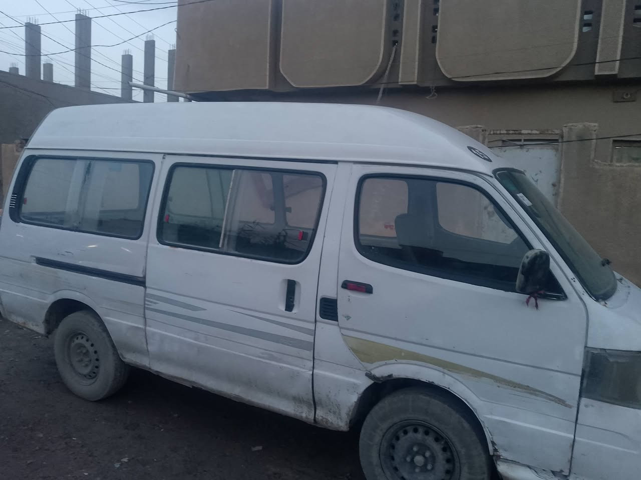 فاتون قماره عاليه موديل 2008 رقم انجليزي 
كير محرك كرفان كاز 
السعر 50 وبيها مجال العنوان بابل حي العسكري شارع 80
قرب مخبز مهند 
***********
