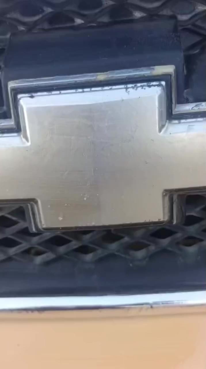 السلام عليكم افيو للبيع ٢٠١٠خليجي كير عادي رقم نجف مصفره هيه السياره علا  وضع الشركه جاهزه كير ومحرك وحداديه شرط كهربايات كله شغاله تخم تاير توني شاده السعر٤٨المكان الدوانيه غماس للستفسار اكثر اتصال عل رقم***********واتساب
