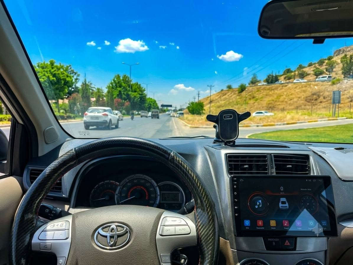 Toyota Avanza 2016
 مەکینە 4 بستۆن، قەبارە 1.5 لیتر زۆر كه‌ممه‌سره‌ف و گونجاو بۆ ناو شار و سه‌فه‌ر  سیسته‌می ساردكه‌ره‌وه‌ تەبرید ناوه‌وه‌ و دواوه‌ واتا تەبرید مەرکەزی زۆر سارد و بێكێشه‌.
ناوه‌وه‌ ی 3 ڕیز كووشن 7 سه‌رنشین زۆر فراوانه بۆ خێزان جام كاره بای خليجي 
نيزامى ئيكؤ ecoكاميره  و شاشه ئايپاد
ته نها ٣ پارچه ی بۆياغه و كه ميك ژووری گرتووه
***********
سيارة عائلية واقتصادية جداً، جاهزة للاستخدام وبكامل المواصفات 
​الموديل 2016
​المواصفات خليجي
​المحرك 4 بسطون، حجم 1.5 لتر (اقتصادي جداً في الوقود وممتاز لداخل المدينة والسفر).
​نظام القيادة: نظام ECO الاقتصادي.
​الداخلية: 3 صفوف كراسي (تتسع لـ 7 ركاب)، واسعة ومريحة جداً للعوائل.
​التبريد: تكييف مركزي أمامية وخلفية بارد جداً وبدون أي مشاكل.
​النوافذ: تحكم كهربائي بالكامل (جام كهرباء).
​الإضافات: شاشة آيباد مع كاميرا خلفية.
​ حالة البودي والصبغ:
​توجد 3 قطع صبغ (فيها ضربة خفيفة واصلة للداخل/للجؤة بشكل بسيط).
​المحرك والكير  كلها بشرط
*********** 
​ الموقع أربيل أربيل, العراق
