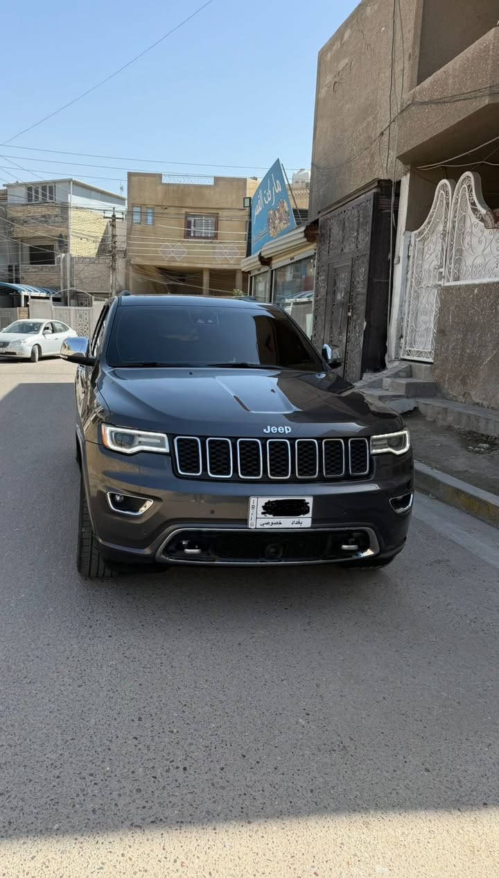 سلام عليكم جيب اوفر لاند بغداد  موديل 2018 فول مواصفات جكات نقطه عمياء مري شفط داخل جلد بانوراما سقف سياره نضيفه جداً استخدام شخصي حادث بنيد ودعاميه بدون دواخل والباقي مكفول من كلشي وكلشي شغال بيها وبعد بيها هواي مواصفات مواصفات الأوفر لاند سعر 190 ورقه وبيها مجال ***********
