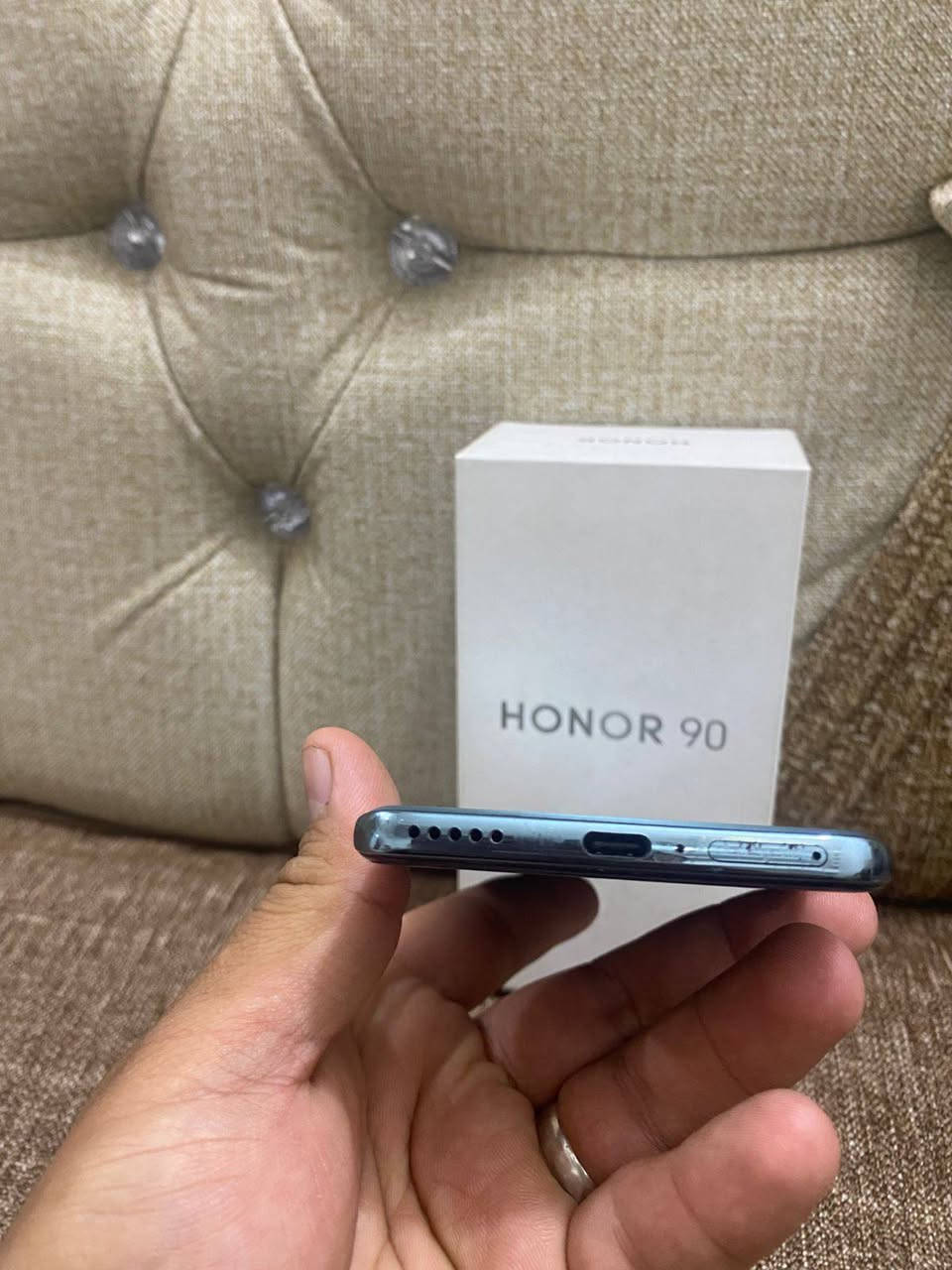 متاح هونر90ذاكره 512الرام 12جهاز بلادي نضافه فول مكفول من الفتح كامل ملحقات جهاز بلادي للبيع او للمراوس حسب القناعه سعر الجهاز 325بي مجال قليل الاستفسار خاص او اتصال عل رقم ***********مكاني بعقوبه بهرز
