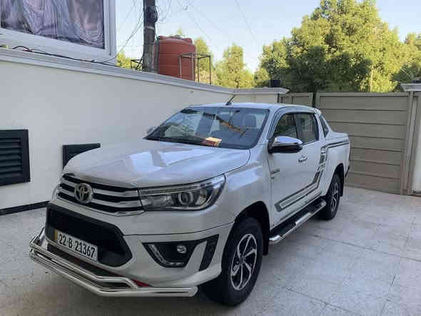 سلام عليكم عندي سياره البيع بيكم فورويل موديل 2020 رقم أربيل سياره جديده وحلوه سياره 6 سلندر تي اردي ماشيه 70 ألف تحويل مباشر كير وتماتيك عنوان بغداد ولشراي يتصل على رقم ***********
