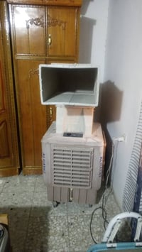 مبردات لبيع حجم 40 نضيفات وبلاديات ثنين بدون موزع هواء وحده كامله شغلا...
