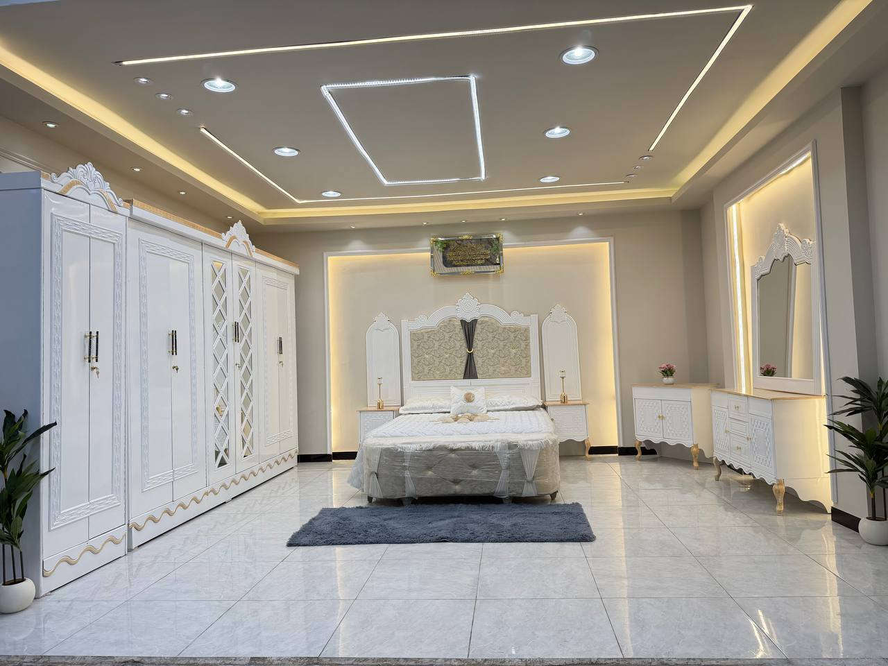 السعر // مليون و50فقط 😍

🔅تفاصيل الغرفة المرمري  ....

 خارج ٤ملم ام دي اف 🔺
وداخل معاكس ٣ملم 
صبغ حراري  درجة اولى 

عدد القطع  ٧ قطع 😍
🔺1 //جرباية  قياس  ١٦٠ × ٢٠٠ 
🔺//ميز جانبي ايسر قياس ٥٠
🔺2// وميز  جانبي  قياس ٥٠
🔺3// زاوية ارتفاع مترين عرض ٨٠
🔺4// وميز بلازمه  
🔺5//وميز مراية ارتفاع مترين عرض ١٢٠
🔺6// وكنتور ٦ باب  ارتفاع مترين و١٥ طول ٣ متر و١٥

القطعه الثامنة حسب الطلب شازلون
سعرها ٥٠ الف ❤️

(توصيل مجاني مركز بغداد )
التوصيل يشمل الشد مجاني 🔥
(اطراف ٥٠)
باقي المحافضات حسب البعد
شازلون سعرها ٥٠ الف
شازلون مخزن ٧٥ الف


**إذا كنت صاحب هذا الإعلان وتريد حذفه لأي سبب، رجاءا أرسل رسالة إلى الدعم الفني**