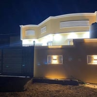 غرفتين ٤.٥ × ٤.٥  صاله ٧ × ٤ مطبخ ٥ × ٤ ديوان ٧ × ٤ كراج سياره + حديقه...