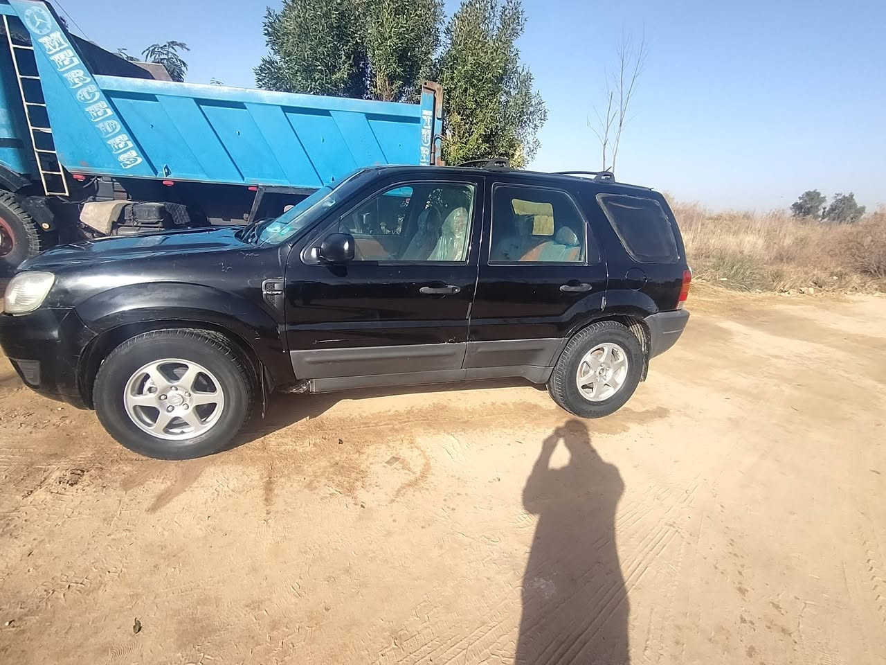 سلام عليكم جيب فورت موديل 2004سياره مكينه ٢٠٠٠كير خير من الله رقم انكليزي جديد سياره ابسمي تريد وكاله تريد تحويل شوكت ميعجبك للبيع ولمراوس رقم لهاتف ***********
