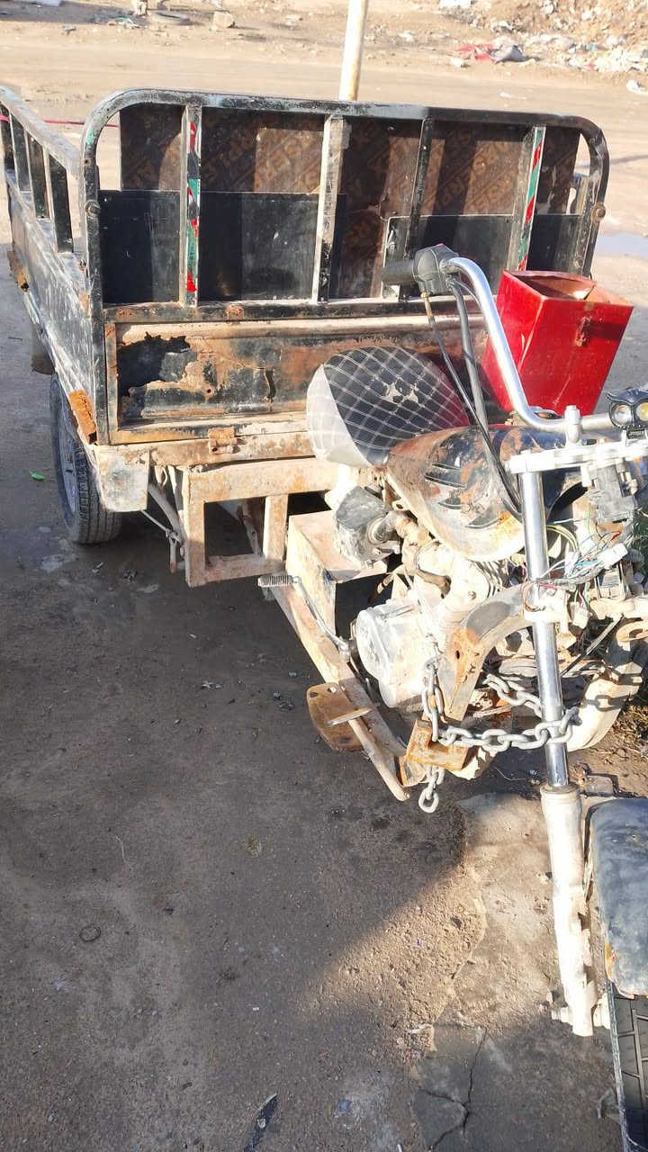 سلام عليكم ستوته للبيع كلك مديل 2007 باب ثاني  كلك مكفوله من لحيم والخياس   مكاني كوفه شارع المعمل قرب جامع الخزاعل ***********0 سعر 500 وبيهه مجال  سعر 500 وبيهه مجال
