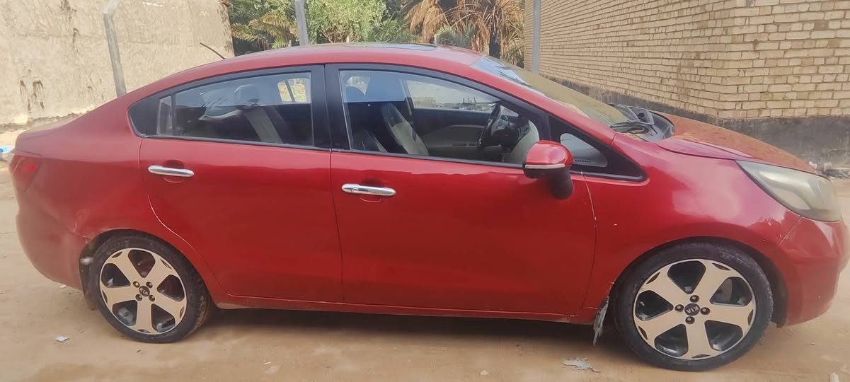 ريو ٢٠١٢ للبيع المكان كوفه.. ناحيةٍ العباسيه 
السعر ٧٠  وبيه مجال للشراي


**إذا كنت صاحب هذا الإعلان وتريد حذفه لأي سبب، رجاءا أرسل رسالة إلى الدعم الفني**