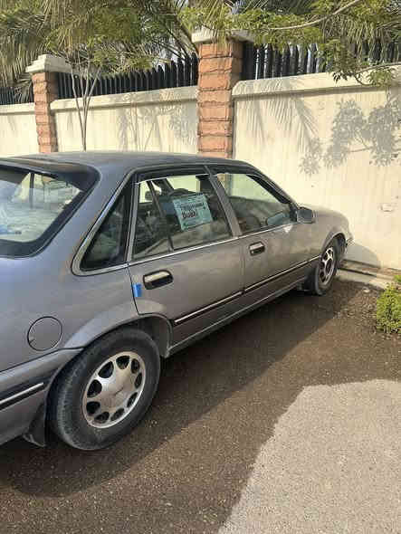 ‏السلام عليكم برنس عادي موديل 95 رقم بغداد سيارة جاهزة كلها شغالة كهربائيات كاملة مكان السيارة بغداد السعر 45 وبيها مجال بسيط ***********￼
