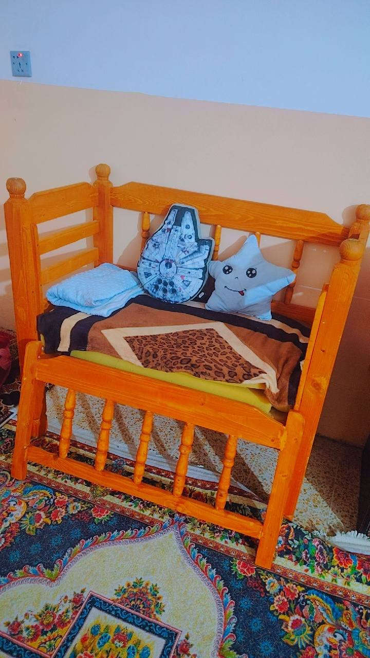 السلام عليكم..تخت طفل فصال للبيع..
السعر 55...وبيه مجال..مستخدم شي قليل..


**إذا كنت صاحب هذا الإعلان وتريد حذفه لأي سبب، رجاءا أرسل رسالة إلى الدعم الفني**