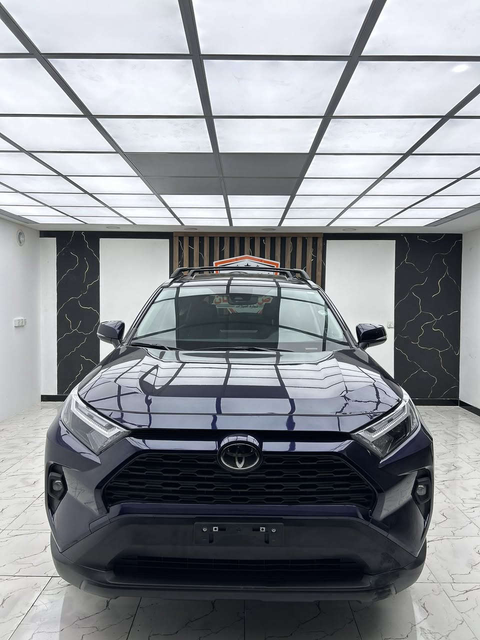 🔥🔥 شركة أرض السلطان لتجارة السيارات 🔥🔥

🚙✨ تويوتا رافور XLE Premium موديل 2024 ✨🚙

🇺🇸 وارد أمريكي – Clean

⚙️ محرك 2.5 لتر

⚙️ 4 سلندر

💪 قوة تقريباً 203 حصان

🚗 قير أوتوماتيك 8 سرعات

🛞 دفع كلي AWD

⭐ أهم المواصفات:

✔️ فتحة سقف 🌞

✔️ مقاعد جلد فاخرة 🛋️

✔️ مقعد السائق كهرباء 💺

✔️ تدفئة مقاعد أمامية 🔥

✔️ شاشة لمس كبيرة 📱

✔️ Apple CarPlay & Android Auto

✔️ شاشة عدادات ديجيتال 🎛️

✔️ بصمة تشغيل + دخول ذكي 🔑

✔️ جنوط 19 إنچ ✨

✔️ كاميرا خلفية + حساسات 📸

✔️ رادار + أنظمة أمان متكاملة ⚠️

✔️ مثبت سرعة

✔️ إضاءة LED

🔥 السيارة نظيفة وجاهزة

📍 شركة أرض السلطان – ثقتكم مسؤوليتنا

📞 للحجز والاستفسار:
☎️ 0750 429 6877
