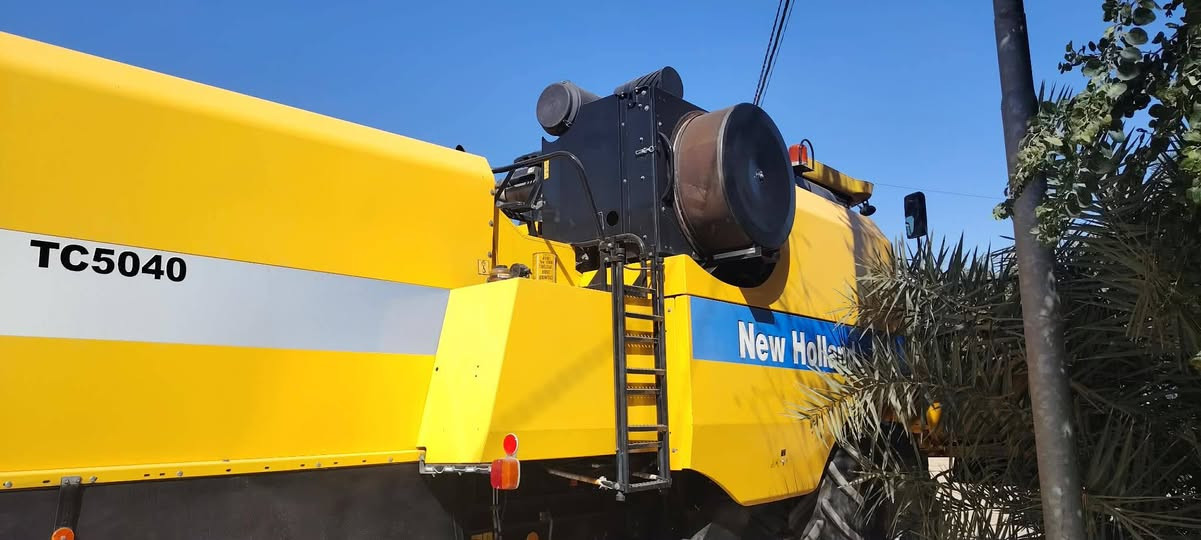 حصاده نيهولند 5040 مكينه جديده كفاله عامه رقم سليمانية حره مشتغله 1600 مكينه معمل مديوم جهازه كفاله المكان النجف استفسار رقم ***********
