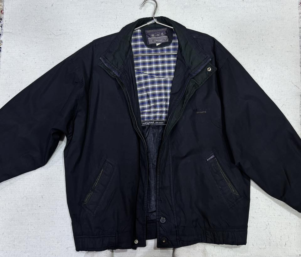 عرض راس السنة 🔥🎄والقطعة ب4 فقط قطعتين 7 🔥🔥🔥 للحجز راسل الصفحة او اتصل على الرقم ***********📞
يوجد توصيل سريع لكل العراق 🚚
