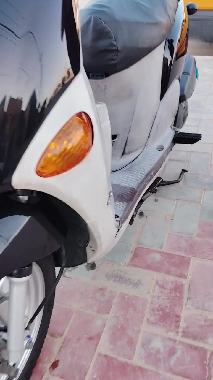 فله جديده ومانقصه برغي دراجه حلوه عل فحص السعر 900 وبيه مجال مكاني كربلاء أمن داخلي شارع طارق ***********
