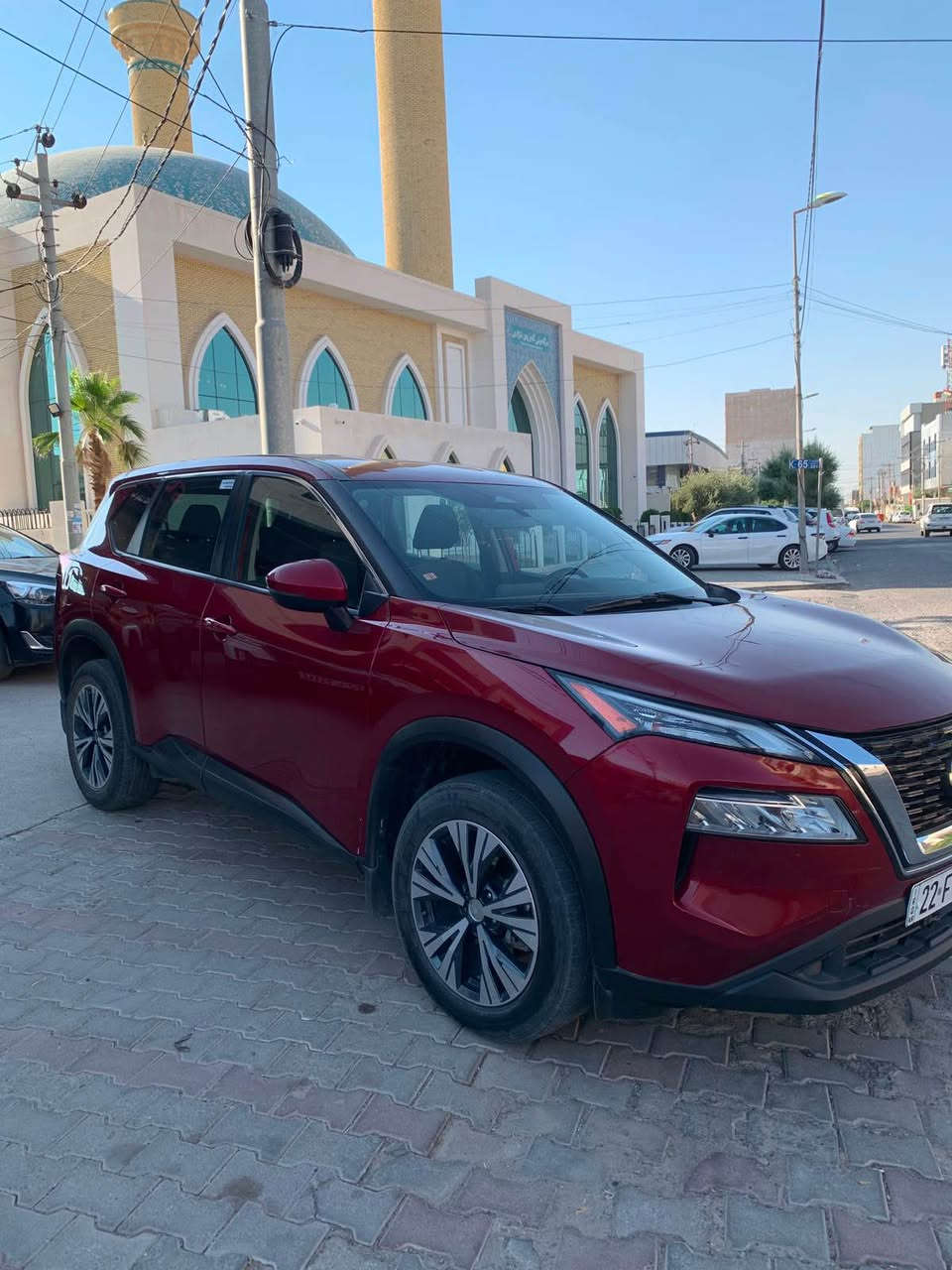Nissan Rouge 2022
sv . awd 
تــــەنها بۆنیت سبوغ 
بێ ناو گرتن ، بێ تەعدیل 
ئێڕباگ سوکان و یەک شان
مەکینە / V3,15 تــــــۆڕبۆ 
ڕۆیشتن / تەنها ٤۰ هەزار میل 
ڕەقەم و سەنەوی نوێیە ٢٠٢٨ 

تەنها فرۆشتن ،
نرخ / ١٣٨$
*********** أربيل, العراق
