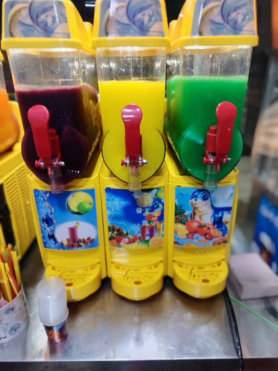 للبيع للاستفسار علا الخاص او *********** واتساب
