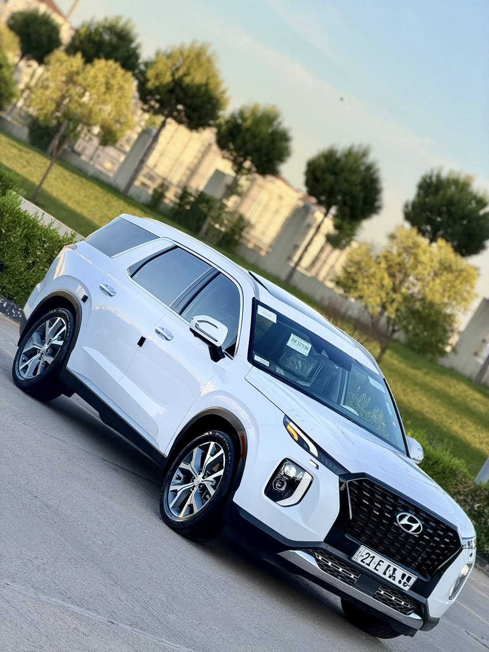 #بسم_آلُلُہ_آلُرٍحٍمآن_آلُرٍحٍيَم_#
#هواندي_بالسايد_كلين_ViP _🧿#وارد_كندي🇨🇦
#بدون_لاصبغ_لاتبديل_لاارباك_كفالة
#فول_موصفات_ #حجم_3800سيرفز_كامل_بل_شركة
‏#رقم_سلمانية_هزه_ارقام_كلها_جديدة_بسمي

#كير_مكينه_حدادية__كهرباىيات_كلها_بشرط
#جديدة_كلش_سيارة_نظافة  100‎%‎1000

#سعرها_277$$ #وبيها_مجال__موديل2020

#موقع_السيارة_بسلمانية📍
#الموصفات_
بصمة •جلد لونين •سلايد •دبل اكسل 4X4 •رادر360 درجه 
سياقة ذاتية •منافذ شحن •شاشة عطلات اكترونية •كشن خزن 
جميع الكشنات كهربائية •كامرات 360 درجة لد امامي خلفي 
حساسات امامية خلفية •برادت خلفية •تبريد مركزي 3 قطع 
ويل حجم 20 داخل لونين •كرمات مسستمه سياره بلادية 
نظام سماعات +دمام •صندوق كهرباىي •كشنات VIP 
مريات قلابة • تشغل عن بعد • لايت كهرباىي متحرك LED 
وضعيات قيادة عدد 5 • نقطة عمياء •صاجات داخلية • 
كشنات خلفية امامية تدفى + تبريد • تدفى بل أستيرن 
شحن موبايل • شفتات • كيجات الكترونية • هندبريك بصمة 
شاشات خلفية 
 

 
#غراض_الشركة_سبير_كتلوك__كلها_موجوده
الاستفسار ⬇️
#الاتصال__***********__***********
#حجي_وليد_الجنابي
