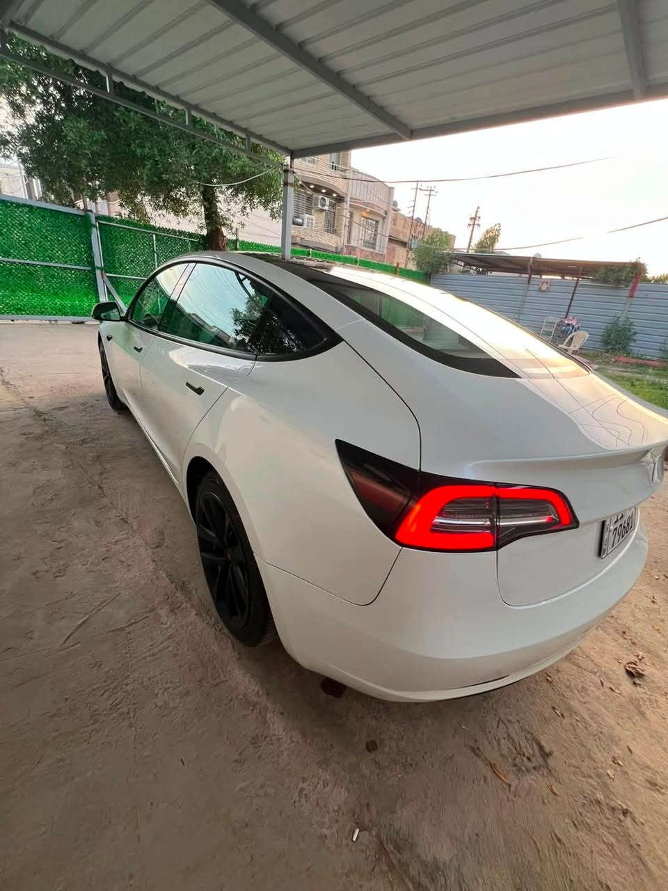 تسلا 2023 تك ماطور اون لاين بيضه داخل ابيض حادث امامي خفيف بنيد مبدل شركه جاملغ معدل ماشيه 51 الف كيلو
السعر 170 بيها شوية مجال 
***********
