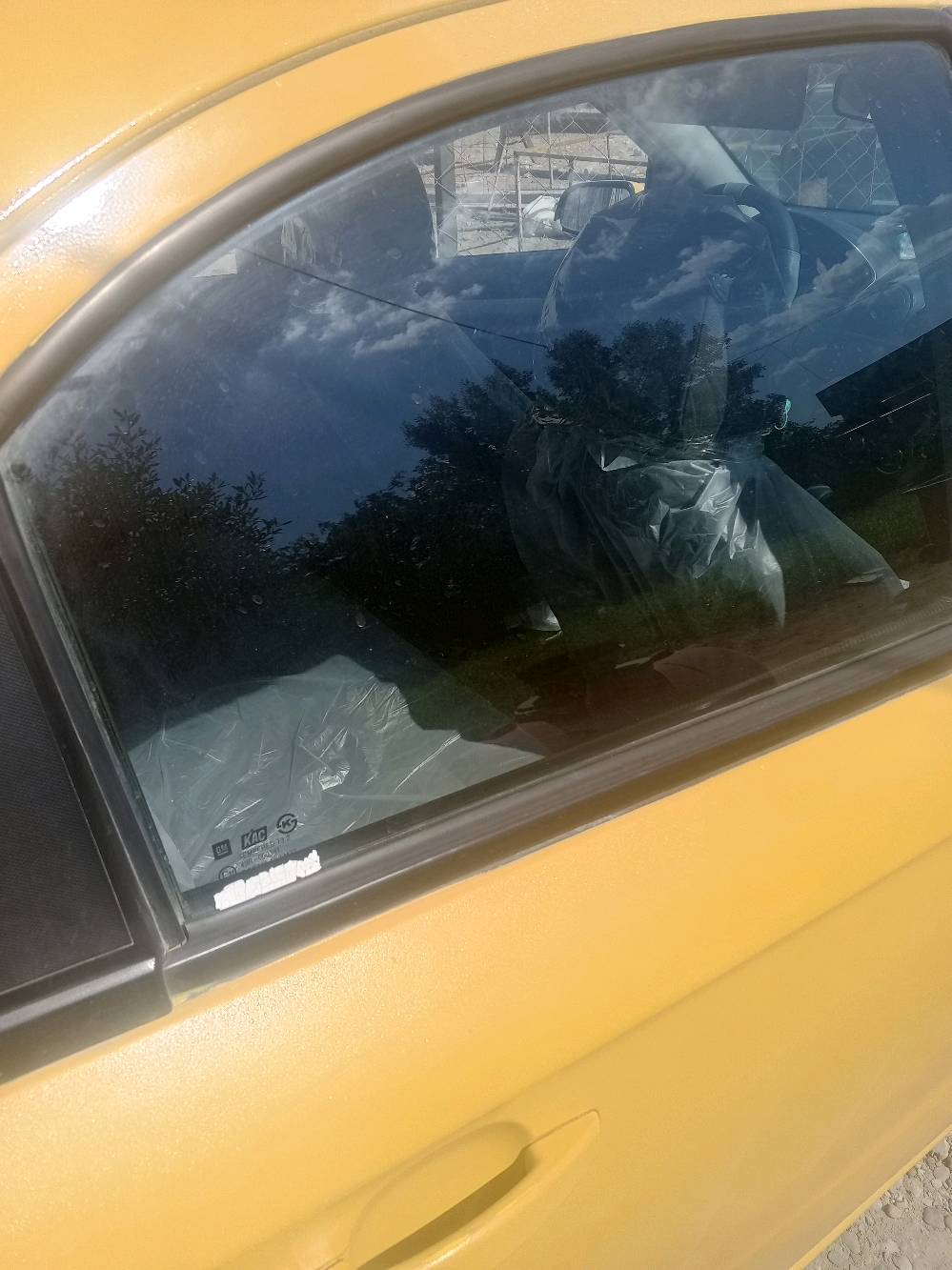 مرواس أو بيع 🛑افيو موديل 2010 وارد امريكي يرادلهه نوزلات أو بلكات ترتيب يعني عارضهه ب 42 بيهه مجال ترهم مراوس 🛑? بغداد حي الجهاد 