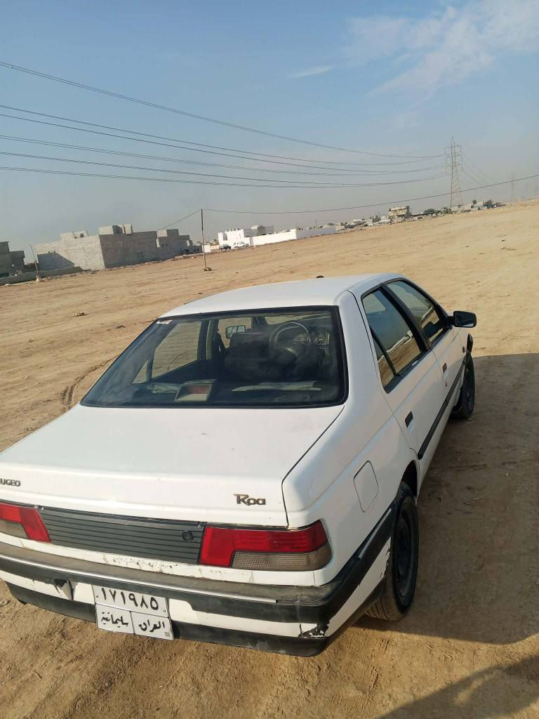 بیجو روا 2009 آیرانی
رقم سلیمانیە
مكينة كير بشرط مابي اي عيب
تبريد ثلج 
سعره / 32 ورقة وبي مجال 
شراي يخابر / مكاني كركوك بنجاعلي 
***********
*********** كركوك, العراق
