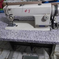 مكينة ياباني للبيع شغالة سعرها ١٧٥ وبيها مجال  للتواصل واتساب 07705884...