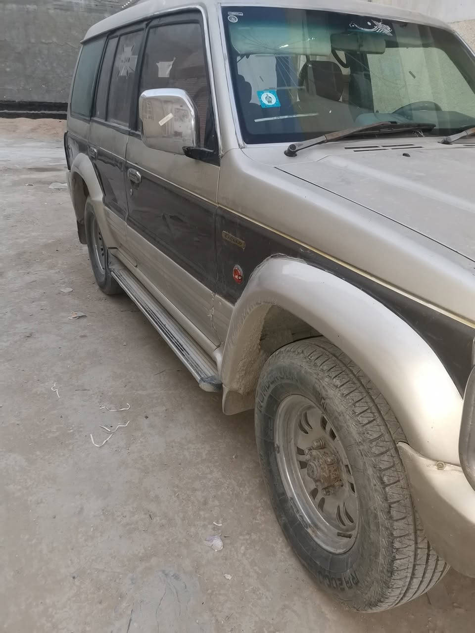 باجيرو موديل ١٩٩٨ رقم بغداد انكليزي مكينه اوكير ففتي ٢٥٠٠ تبريد شغال شرط عوزه غاز مكان السيارة كربلاء امراوس ابسيارة صالون  واذا بيع ٤٨ موبايل ***********
