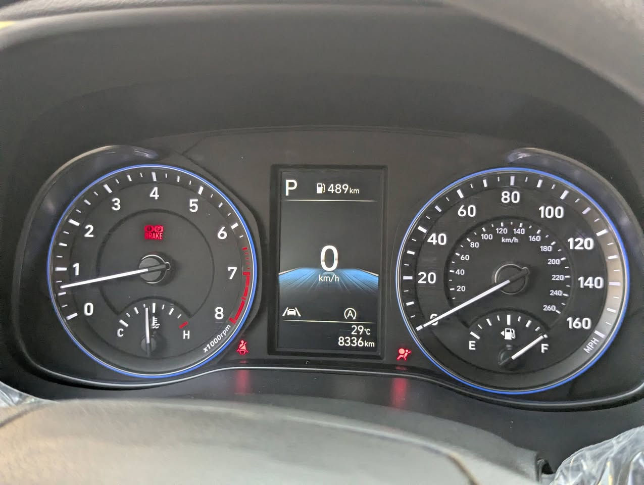 السلام عليكم
للبيع hyundai kona
موديل 2023
وارد امريكي
حادثهة موضح بلصور 
ماشية 5179mi - 8336km 
محرك 2000 دوش 
كير AT
رقم بغداد جديد
سعر 145$
للاستفسار ***********
