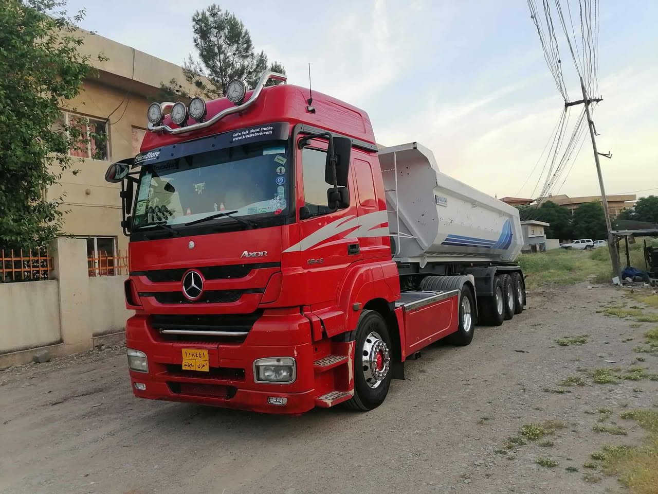 سلام عليكم 

اكسور موديل٢٠٠٥
گير: كاره با
حجم :٤٣
ريتايدر بويلر
***********
***********
