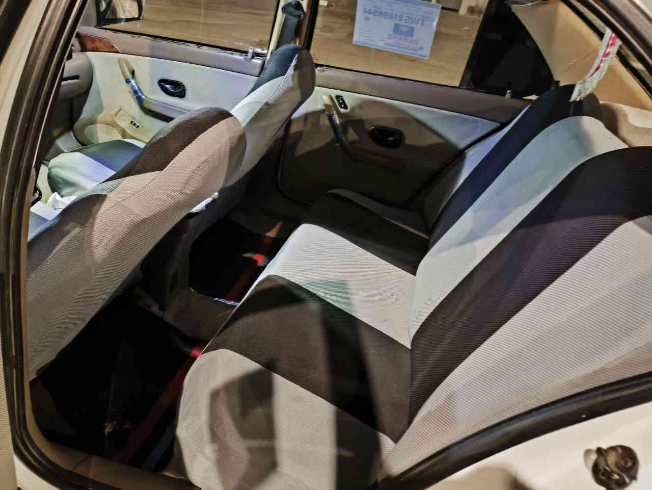 السلام عليكم سمند للبيع موديل ٢٠١١ رقم واسط باسمي كير فرنسي مكينه لاتنقيص لاتبخير خير من الله تبريد تدفئ كله شغال مازدات جدد تخم تاير دوشمه جديده لاضربه لاصبغ بس تعمير خياسات وصبغ جاملغات الخليفه فقط سيارة ماناقصه شي كامله السعر 42 وبيه مجال قليل
مكاني  كوت_ شيخ سعد
 الشراي فقط يتصل ***********
