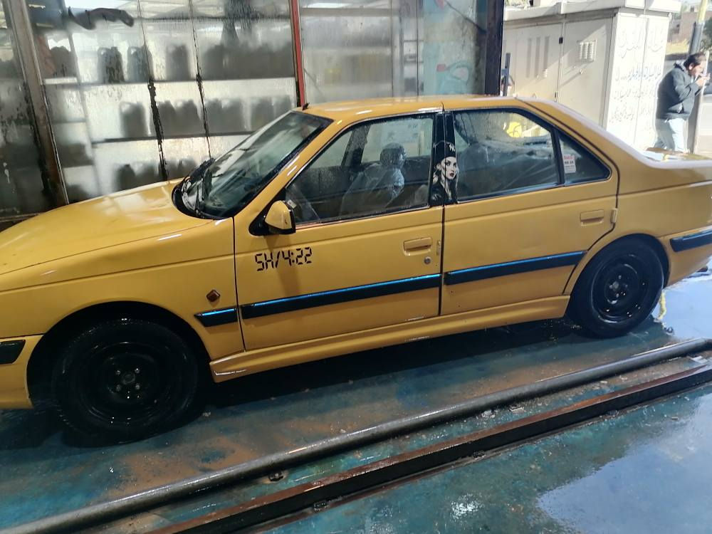 السلام عليكم بيجو بارص موديل 2013 نظيفة جداََ معمرة هلالت خلفية بدون حادث محرك فرنسي حجم2000 جديد + قوايش جدد + داينمو جديدة + جبن محرك + جبن درايم شفت جدد + باتري جديد + زوج تاير + زوج بطاين امامية مال تاير جدد + شاشة بلوتوث جديدة + تبريدهة ثلج بالصيف يشهد الله + مدوشمة جديد وفوك دوشمة مغلفهة حتة احافظ عل دوشمة السيارة صارف عليهة خير من الله تقريب مليونين ونص الياخذهة يترحملي صار عندي ظرف واريد ابيعهة للعلم اني جناي مو بياع شراي مستحيل البياع شراي هيج يعمر مكاني بغداد ابو غريب سعر 43 ورقة. هاتف// *********** الفلوجة, الأنبار
