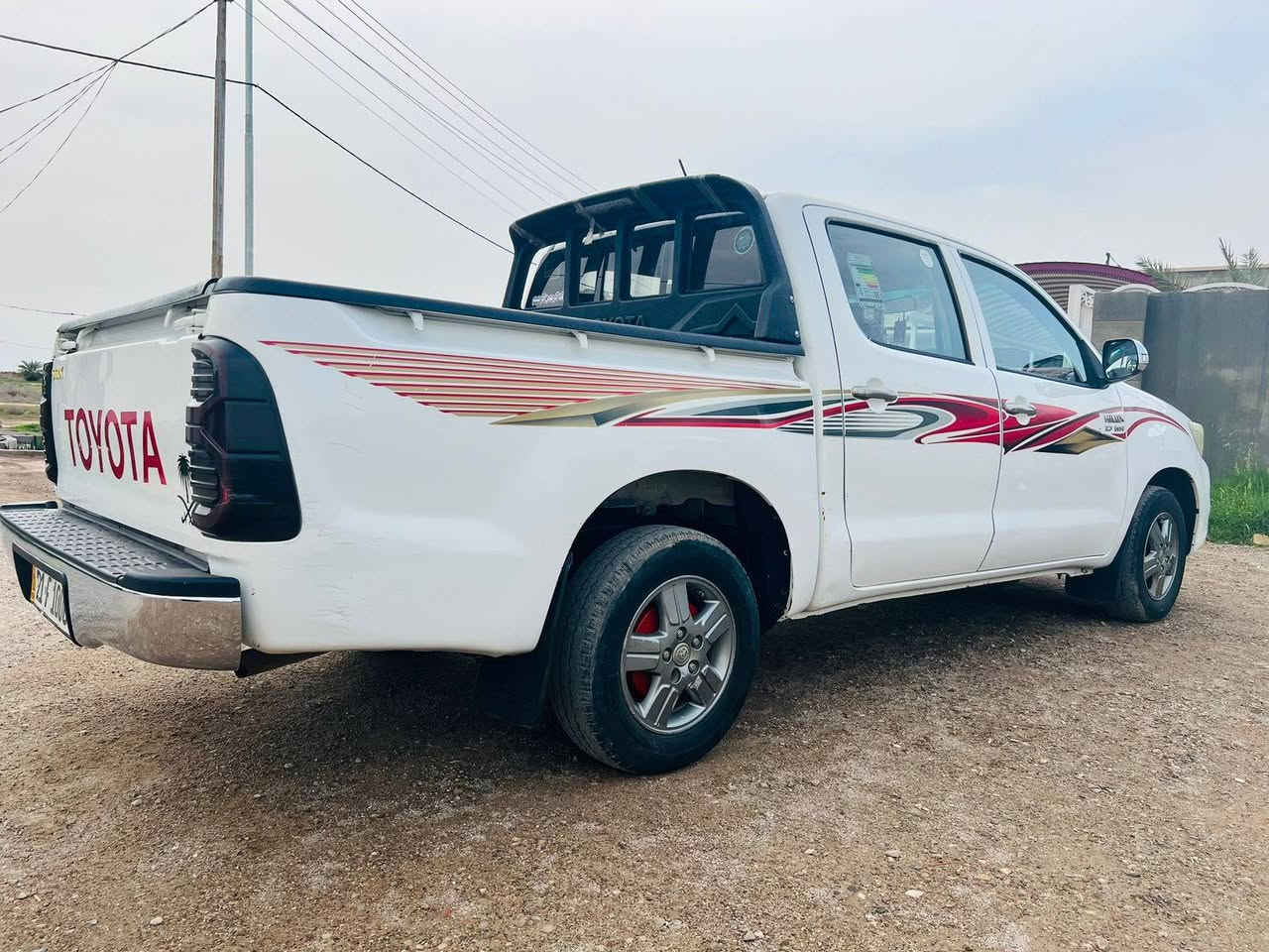 تيوتا هايلوكس (2013)شاصي 12 مواصفات كويتي🛻
1-شاشه كبيره📺
2-تحكمات ستيرن
3- كير عادي
السياره نضيفه حيل
سنويه جديده لل(2028) وهزه جديده
المحرك ما مفتوح و الكير شرط
رقم /سليمانيه /10007 /رقم جديد انكليزي
السياره مكفوله (فقط بارد شبر بل باب)
مكان السياره/ديالى الخالص/ 📍
رقم الهاتف / واتساب/***********📞
السعر (185)💲
