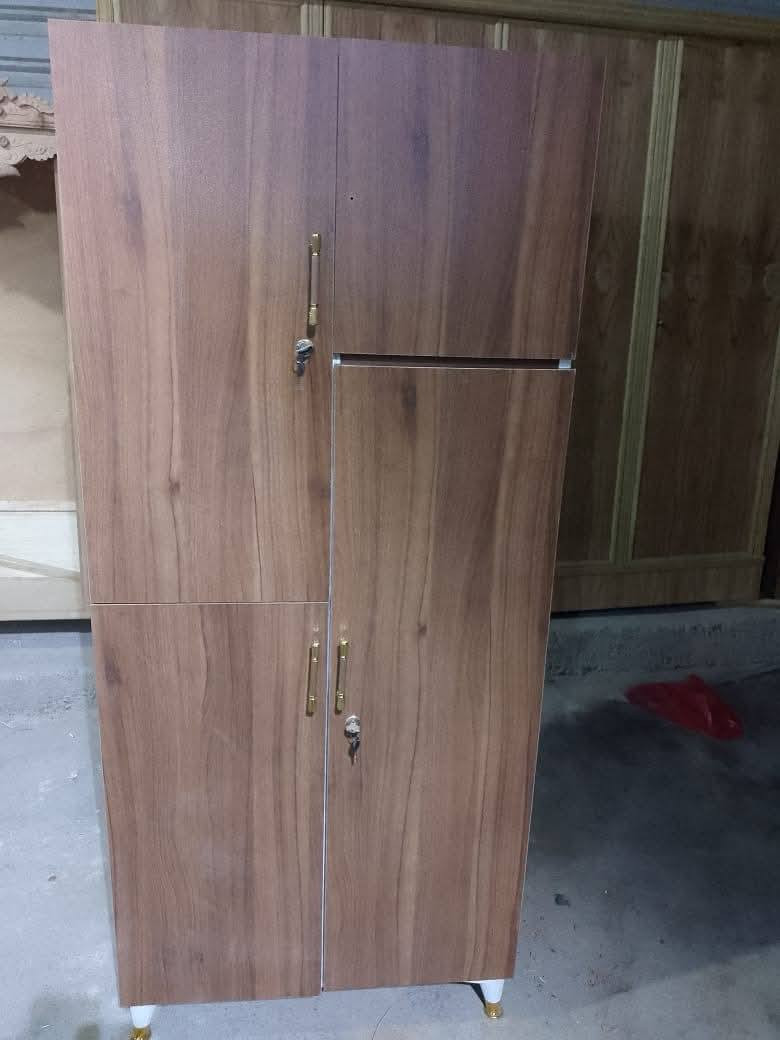 موجود لدى مجمع تصميمي للاثاث كنتور تركي شغل عراقي سعره( 100الف)

🛑🛑 موجود فقط توصيل لكل محافضات العراق 

☎️للحجز والاستفسار ***********
