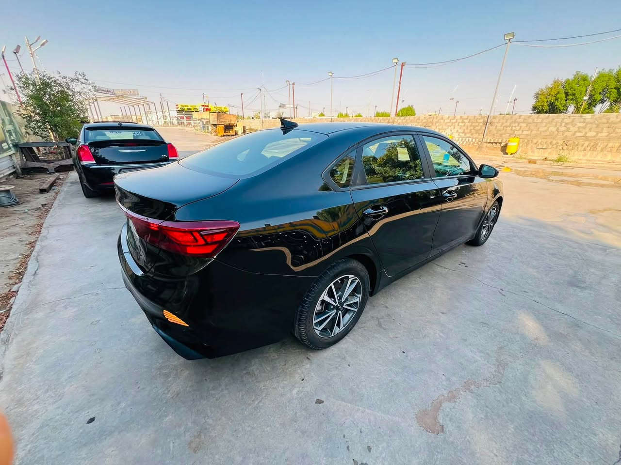 كيا فورتي 2024 مرقم شهداء واسط السعر 132
سياره دخول جديد وارد امريكي حادثها بنيد وجاملغ قطعتين صبغ جاهزه كير ومكرك وتبريد وتخم تاير سياره جديده مكان سياره واسط لتواصل ***********
