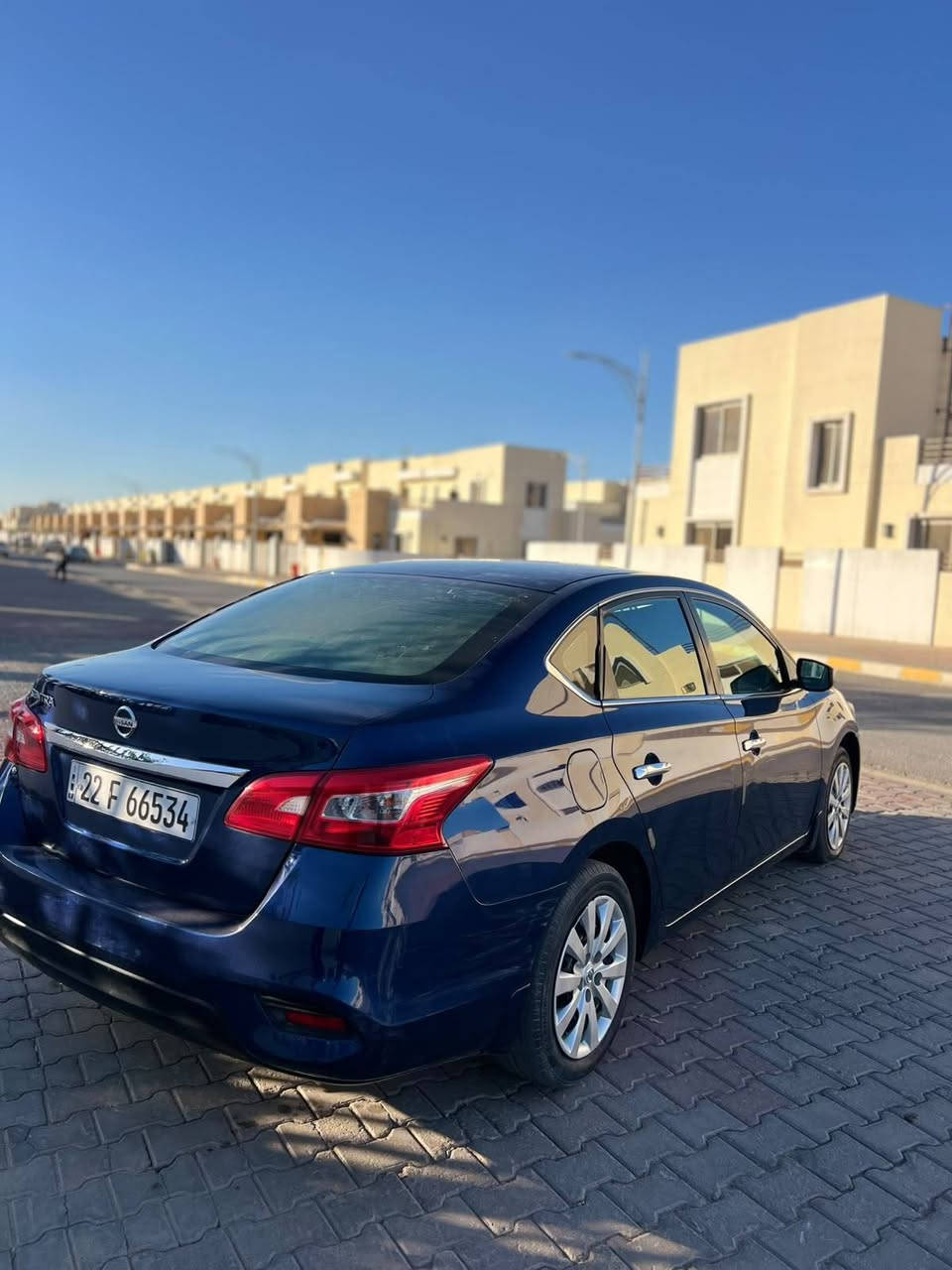 لبيع سنترا وارد امريكي 
كلين مابيها ولا ضربه ولا بارد ولا صبغ
كير شرط 
محرك شرط 
تبريد تدفعه شرط
شاشه كاميره
يرباكات 
تحكم ستيرن
مثبت سرعه
رادار امامي
سياره كامله 
لون ازرك 
سعر 120وبيها مجال لطيبين 
الاتصال ***********
