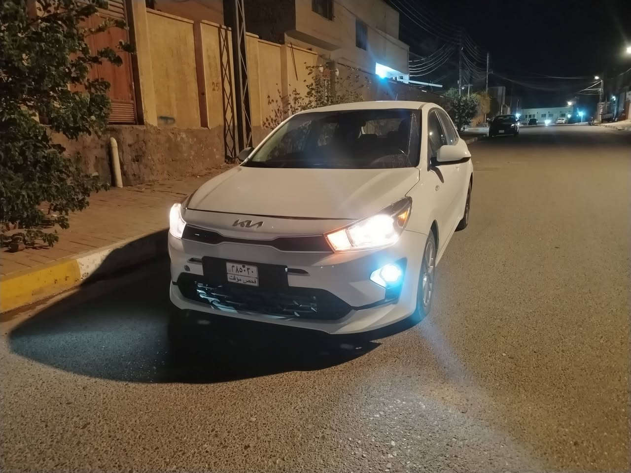 السلام عليكم كيا ريو ٢٠٢٣ محرك ١٦٠٠ _ ٤ سلندر ضررها بنيد وجاملغ يمنا وبارد بسيط بلباب رقمها فحص مؤقت سيارة نضيفة كلش مابيها اي نقص سعرها ٧٩ ورقة وبيها مجال بسيط ترهم مراوس حسب القناعة وترهم كذالك مقدمة والباقي أقساط مكان السيارة هيت للأستفسار الاتصال على الرقم :  ***********
