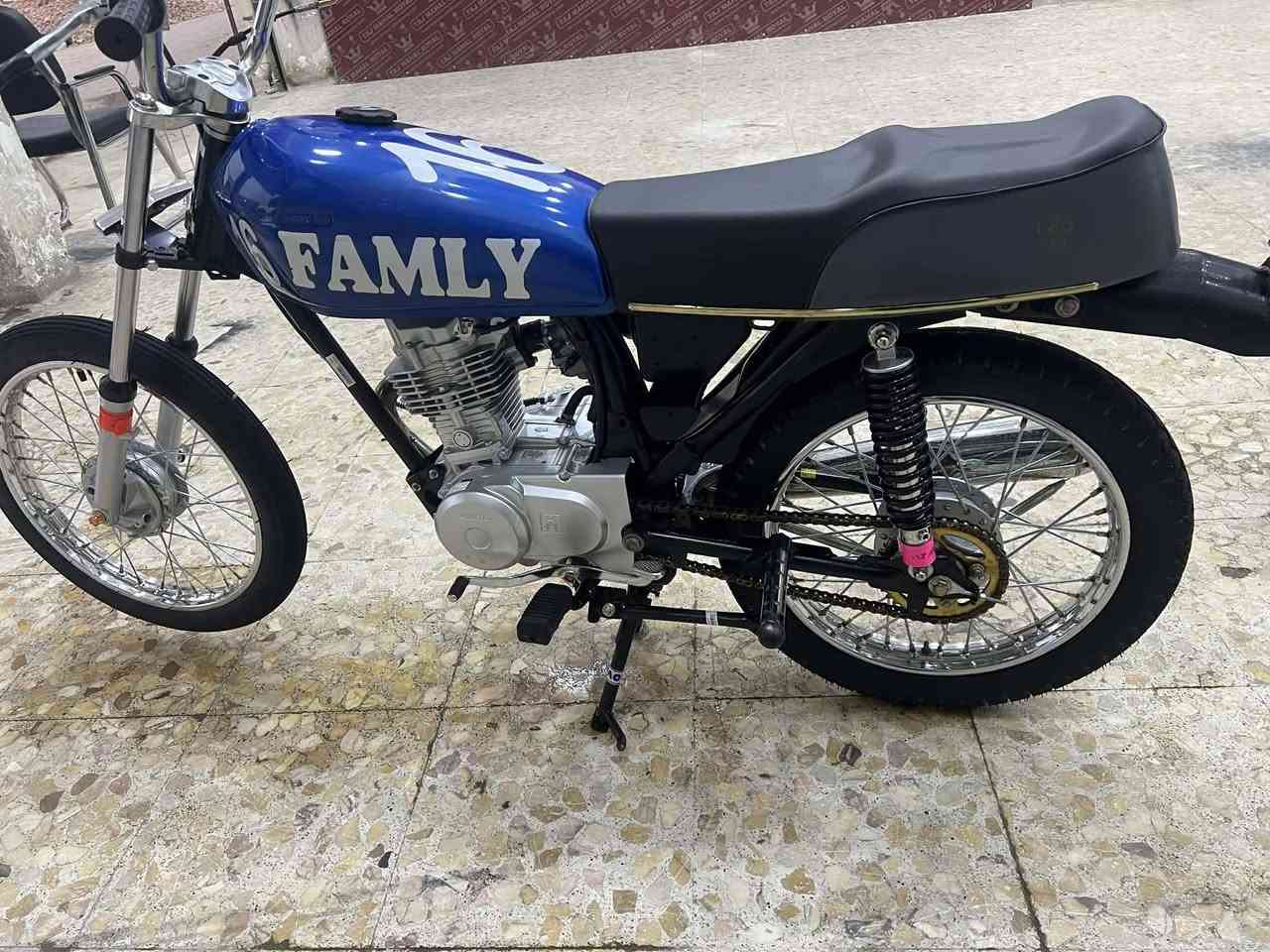 السلام عليكم دراجه للبيع تعمير جديد من علي سعد قبل شهر من عمرته موديل1٦ /***********
