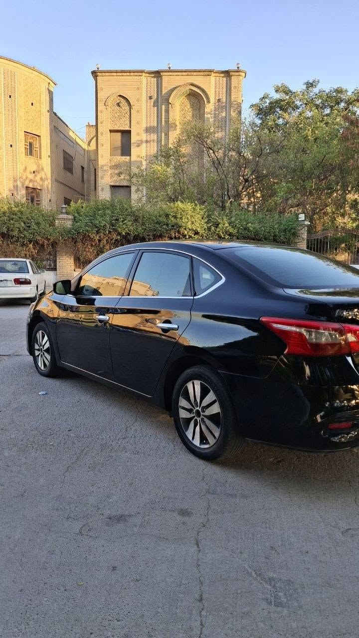 السلام عليكم
نيسان سينترا (S)  موديل 2019
رقم بغداد باسمي
ماشيه 69 الف ميل .
گير+ مكينة== نظيفات
صدر نظيف
تبريد + تدفئة
تحكمات ستيرن+ نظامين قيادة+شاشة وكامرة بلادية
حادث امريكا چاملغ + بنيد
والتكمة مرشوشة كلير فقطط بدون اي ضرر والسونار موجود بالمنشور
السعر 93 وبيها مجال بسيط
العنوان بغداد/الكرخ
للاستفسار ***********
