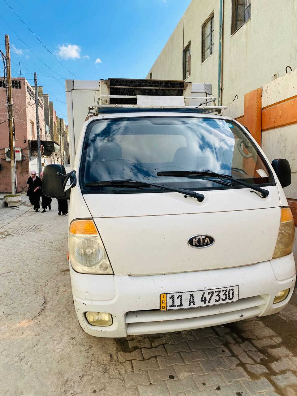 السياره نضيفه ما بيه نقوصات كير ومكينه 
جديدات رقم انكليزي
مديل السياره 2008
السعر 85وبيه مجال 
الرقم ***********
