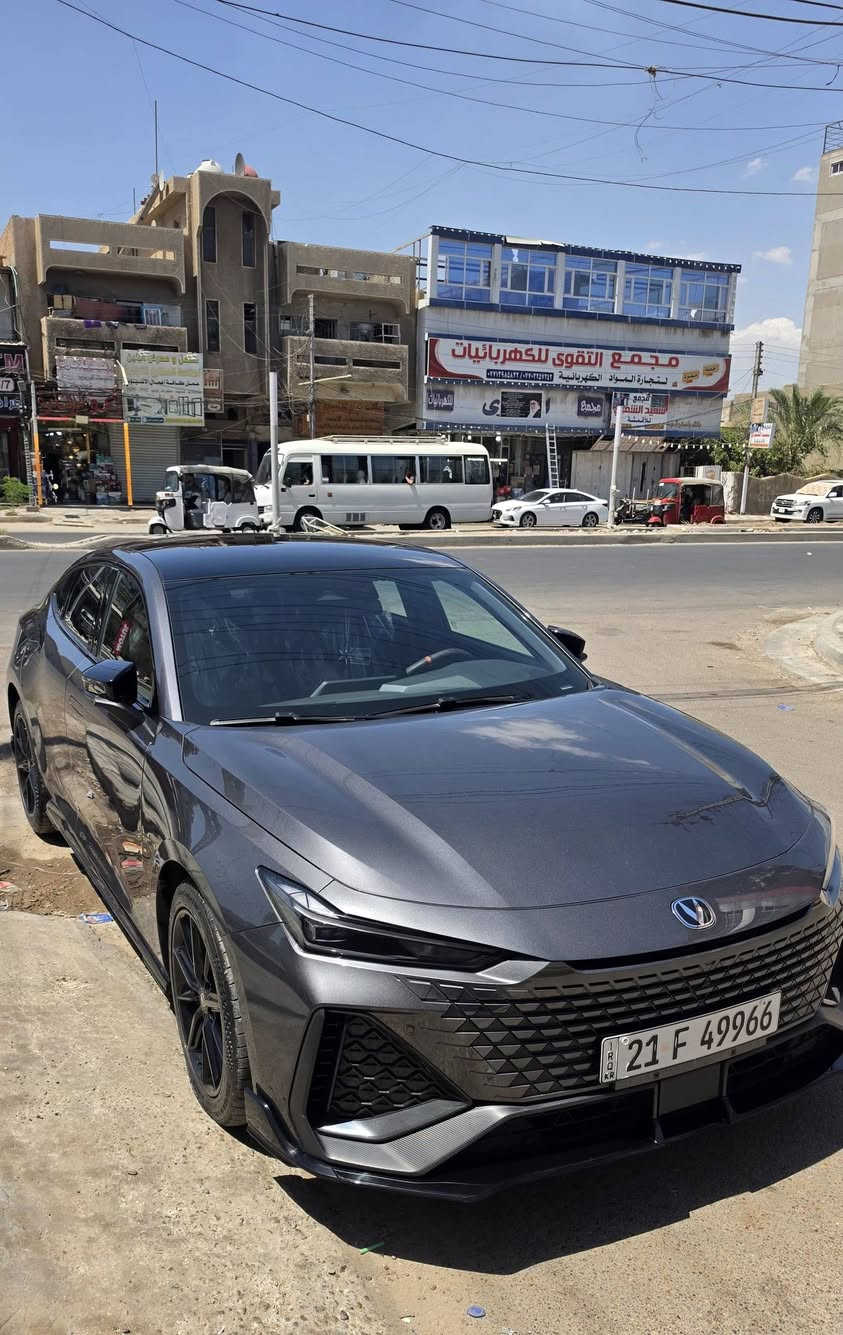 📍 المكان: بغداد / الشعب
📞 للتواصل: ***********

شانجان يوني V 2025 للبيع 🔥

✅ تحت الضمان شركة البخيت 4 سنوات
✅ سيارة سنوية باسم الشركة
✅ ماشية 18 ألف كم فقط
✅ محرك 2000 تيربو
✅ تمشي على البنزين المحسن والعادي بدون أدوانز نهائياً
✅ جميع السيرفسات بالشركة

المواصفات:
• بانوراما
• بصمة + تشغيل عن بُعد
• يدات شفط
• مرايا شفط + هيتر + إشارات
• جنطة كهربائية (فتح ولمس)
• فتح الجنطة عند الاقتراب
• الكشنات الأمامية كهرباء
• داخلية جلد
• شاحن لاسلكي
• ثلاجة
• 4 وضعيات قيادة
• شفتات ستيرن
• إنارة داخلية متغيرة
• كاميرات 360 درجة + DVR تصوير دائم حتى أثناء إطفاء السيارة
• حساسات 360 درجة
• أوتو هولد
• ترحيب عند الاقتراب
• رادار أمامي مانع تصادم + تحديد مسار + مثبت سرعة ذكي (كروز)
• كزوز بلدي رياضي
• عند غلق السيارة تنغلق الأربع جامات + البانوراما أوتوماتيكياً والعكس كذلك

السيارة نظيفة ومكفولة وسيرفساتها كلها بالشركة ✔️
