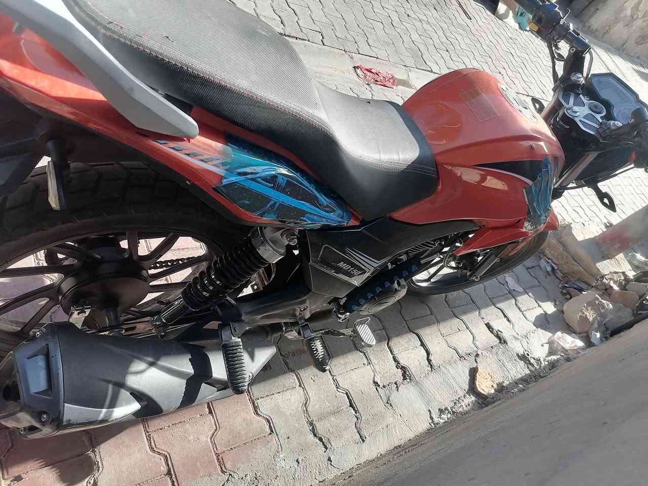 يالله
للبيع دراجه هيومه موديل 2022دراجه حلوه وجديده اي نقص مابيه كامله من كلشي كهربيات كله شغاله  أوراق منفيس دراجه جديده تجي وتشوف بعينك مكاني الرمادي التأميم ٨ شباط سعر ٧٠٠وبيه مجال مو شراي لا تعبني متواجد خاص ***********
