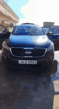 سورنتو 2017 للبيع الستفسار عل 07717958605