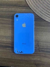 ايفون اكس ار جديد ممفتوح ابد بطاريه ٨٢ ذاكره ١٢٨ فقط الضهر مكسور سعر١٧...