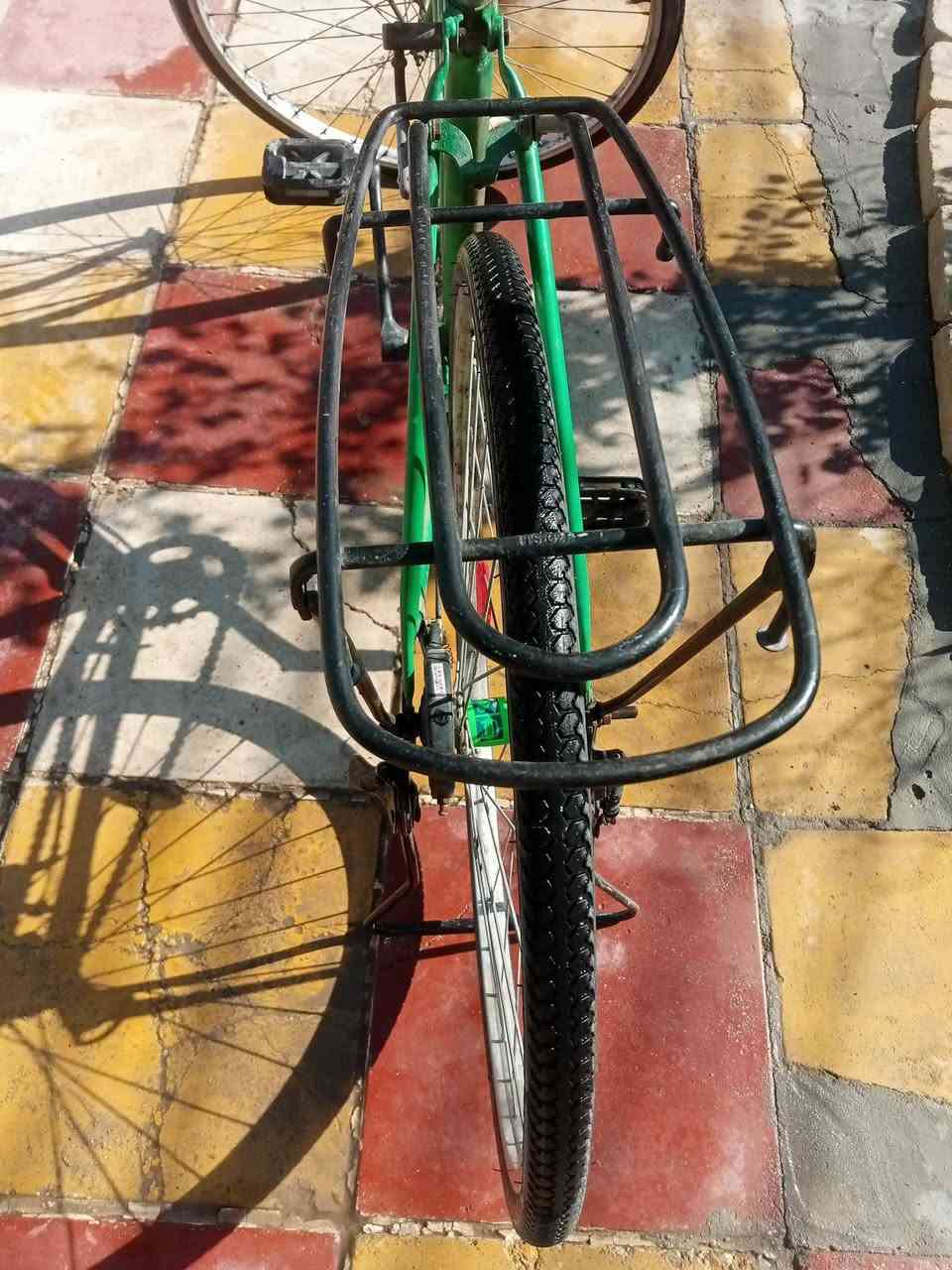 بايسكل حجم 26 مصبوغ جاهز ناصريه التضحيه السعر 50او بيه مجال للستفسار ***********
