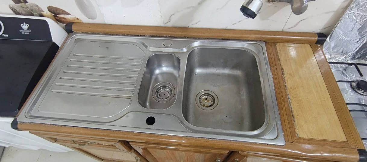 كاونتر تسكام 3 متر  جديد اي ضرر مابي مع مكينه خياطه فراشه ياباني 
الاستفسار الاتصال على الرقم 

‏‪***********‬‏
مكلف بالنشر حلة, بابل
